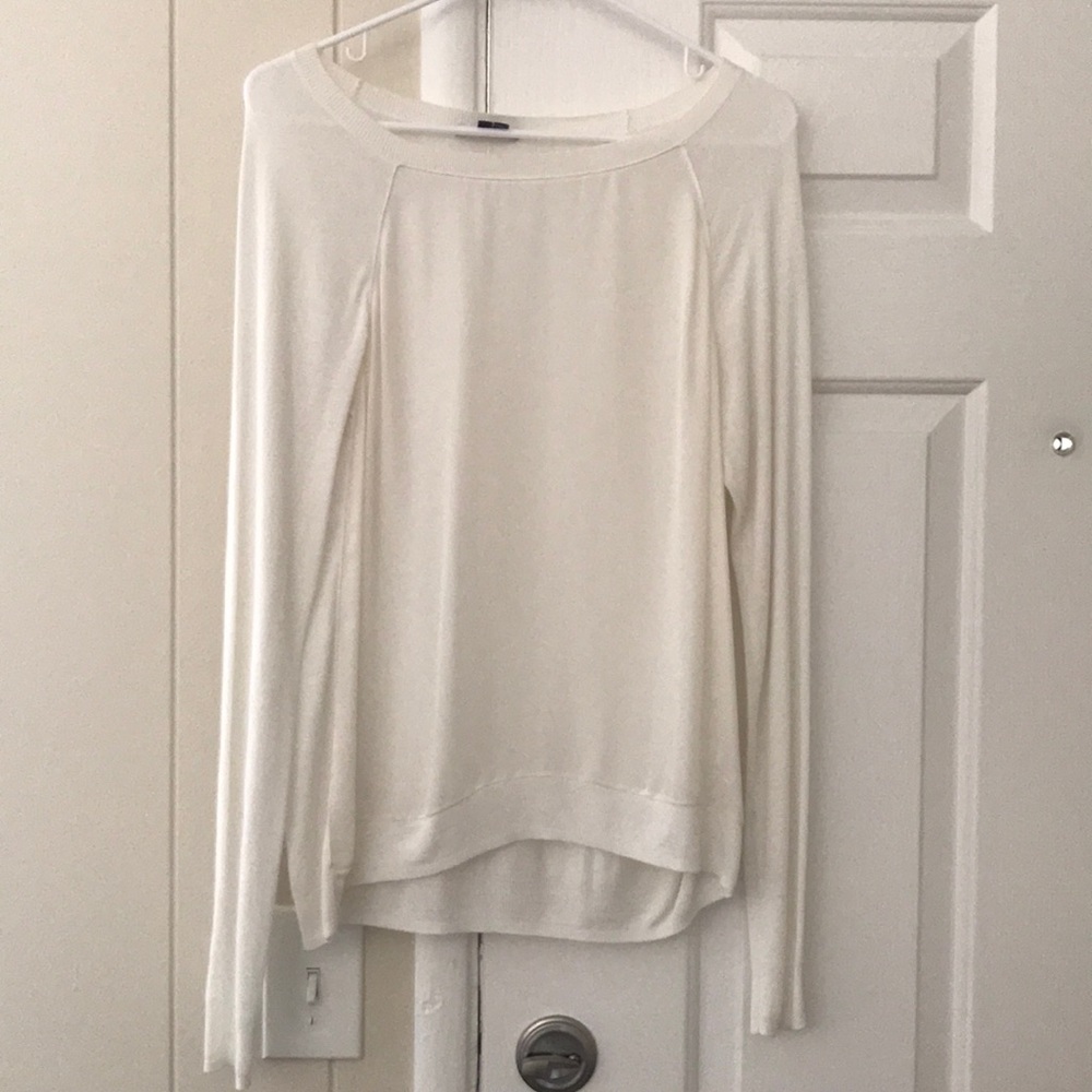 Excellent condition VINCE top $40